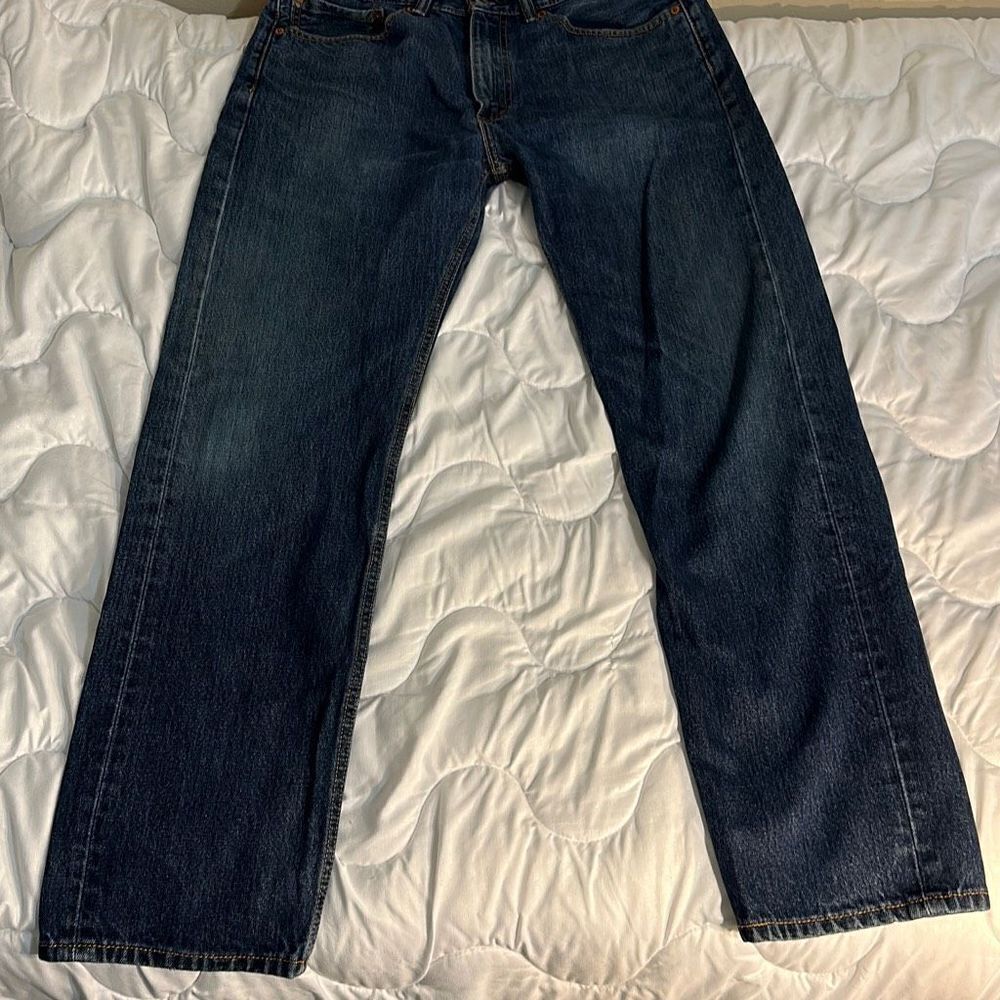 Levi’s 505 Denim Waist: 34, Inseam: 30 inches